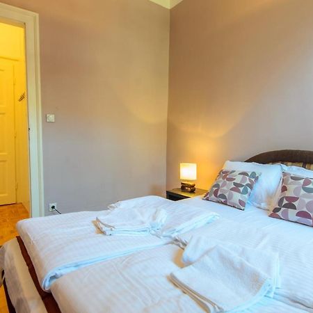 Apartment Greenview Belgrád Kültér fotó