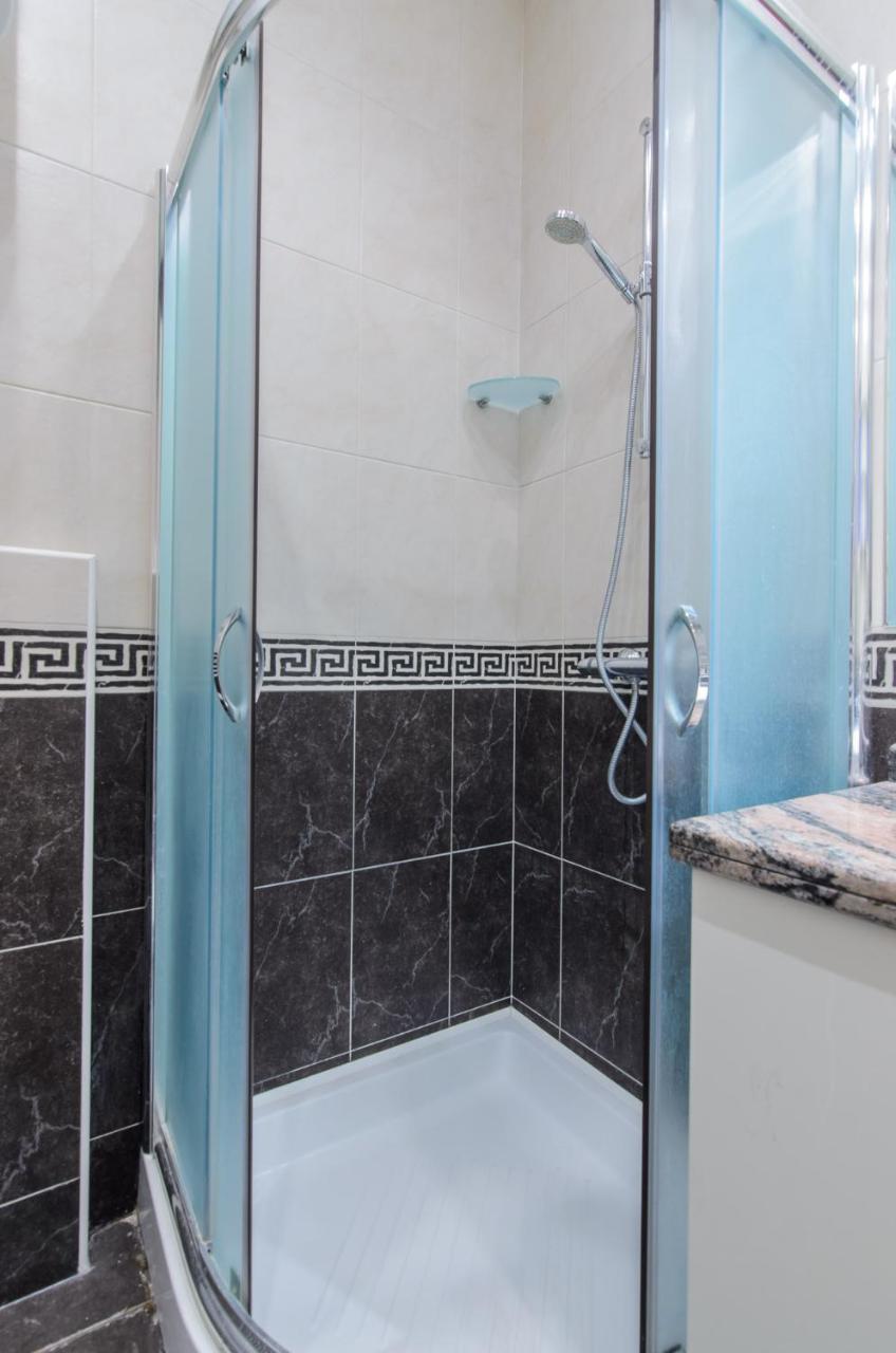 Apartment Greenview Belgrád Kültér fotó